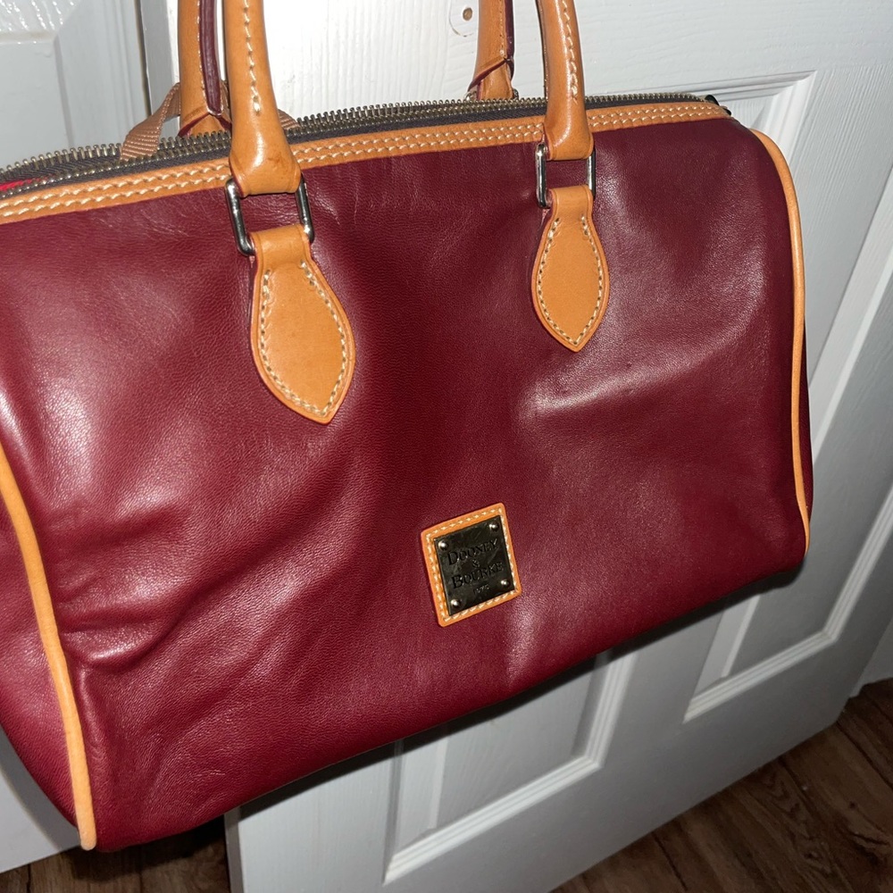 Dooney & Bourke classic zip top satchel - Picture 5 of 6